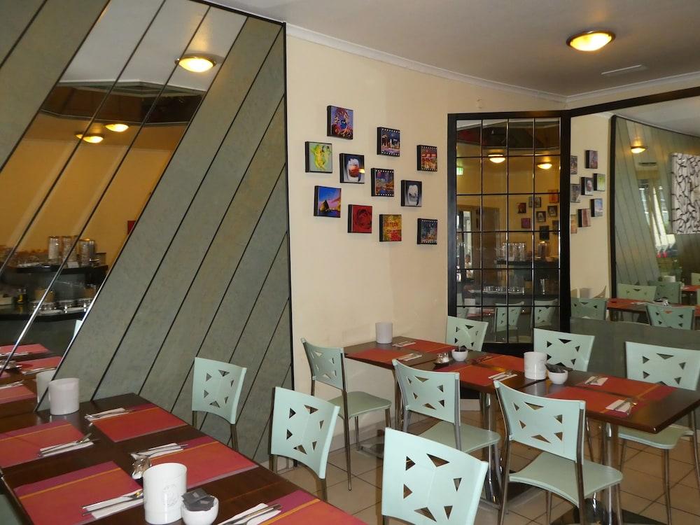 Hotel Monopol City Centre Düsseldorf Eksteriør billede