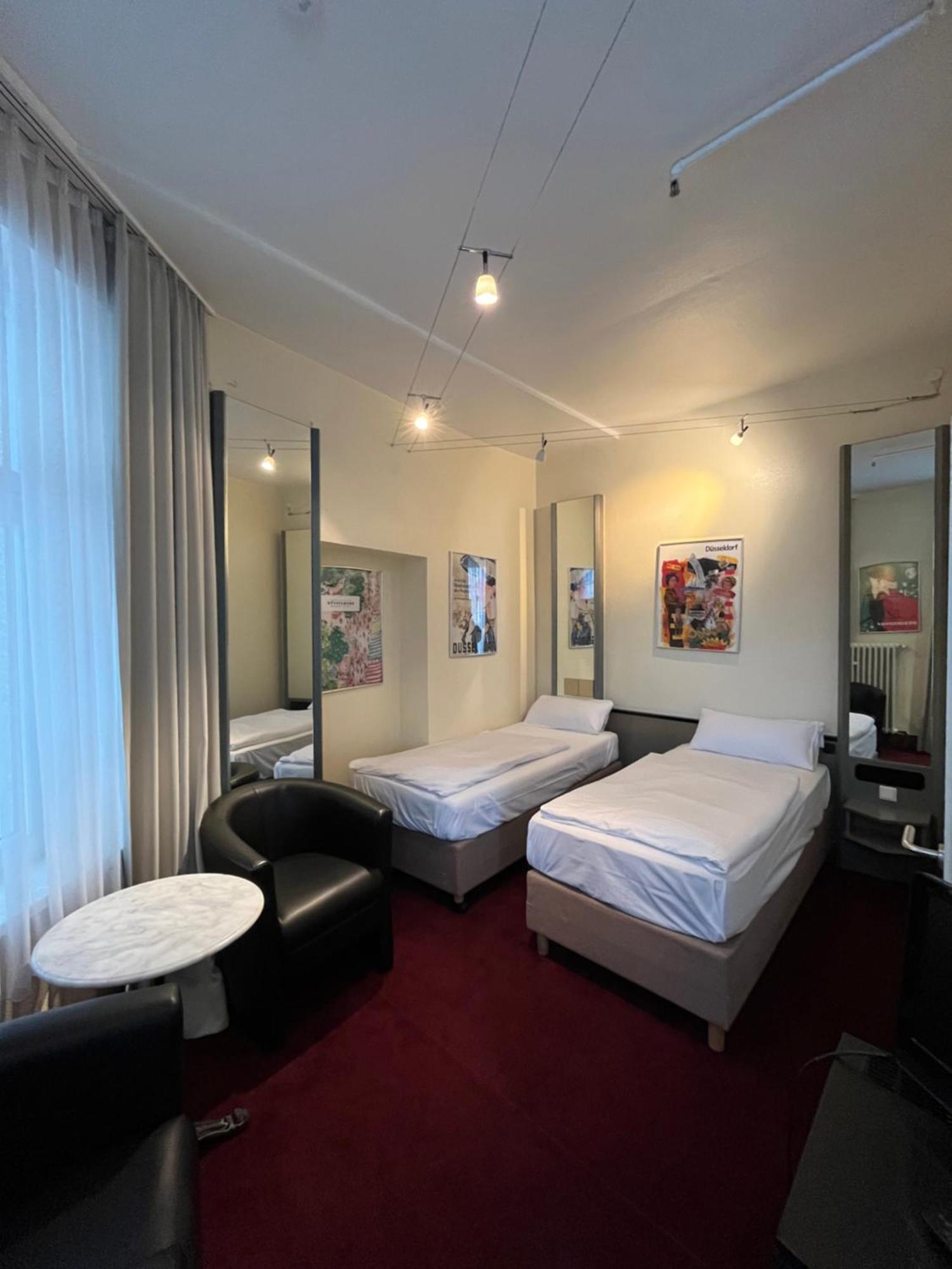 Hotel Monopol City Centre Düsseldorf Eksteriør billede