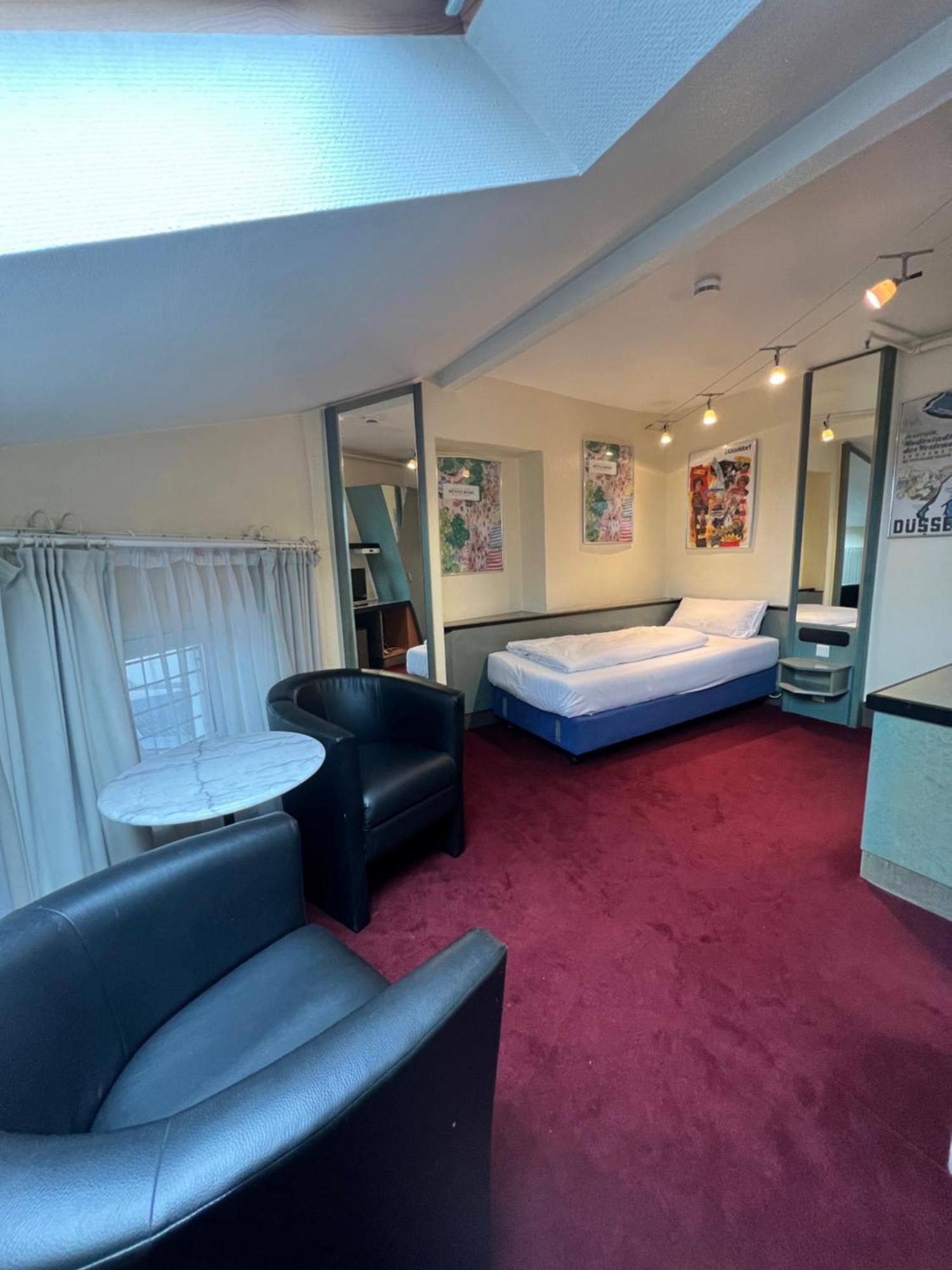 Hotel Monopol City Centre Düsseldorf Eksteriør billede